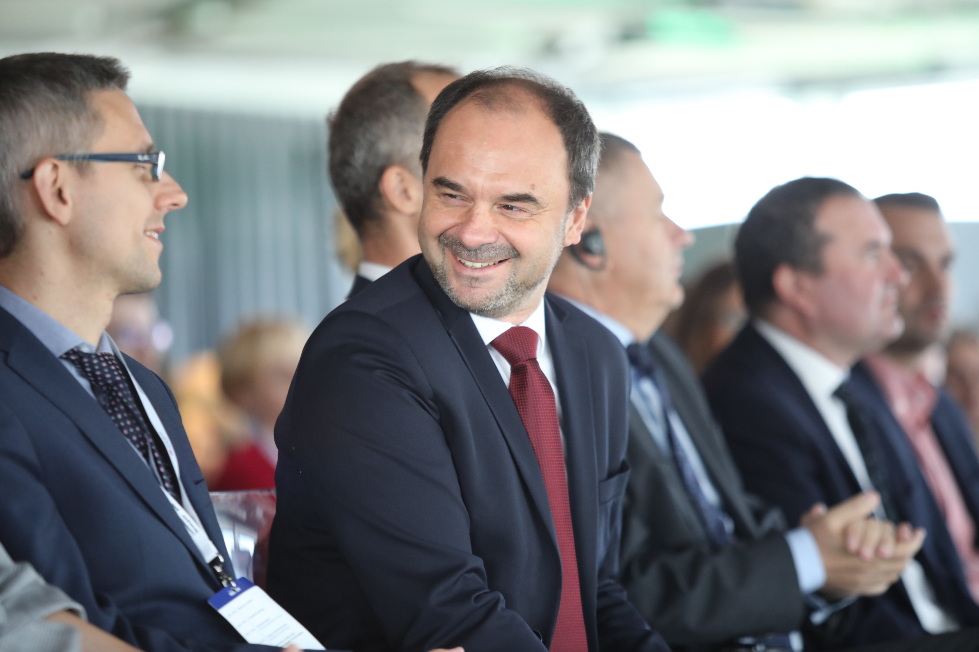 Uczestnicy konferencji otwierającej Fundusze Norweskie w Polsce, a wśród nich Adam Banaszak, zastępca prezesa Polskiej Agencji Rozwoju Przedsiębiorczości