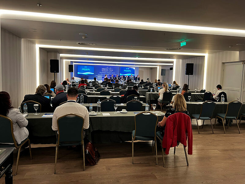 The photo shows the participants of one of the sessions as well as all the speakers who took part in the discussion panel after the presentations were delivered earlier.