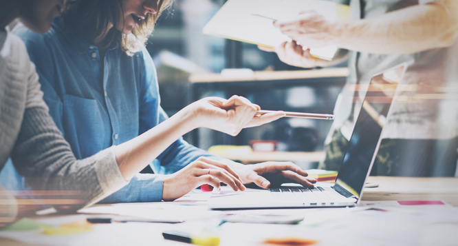 Wszystko o walidacji podczas webinaru  „Walidacja od A do Z – standard usług rozwojowych”....