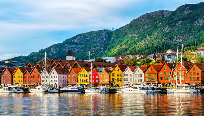 Lato, najlepszy czas… na naukę  - nowe możliwości dofinansowania do szkoleń i doradztwa