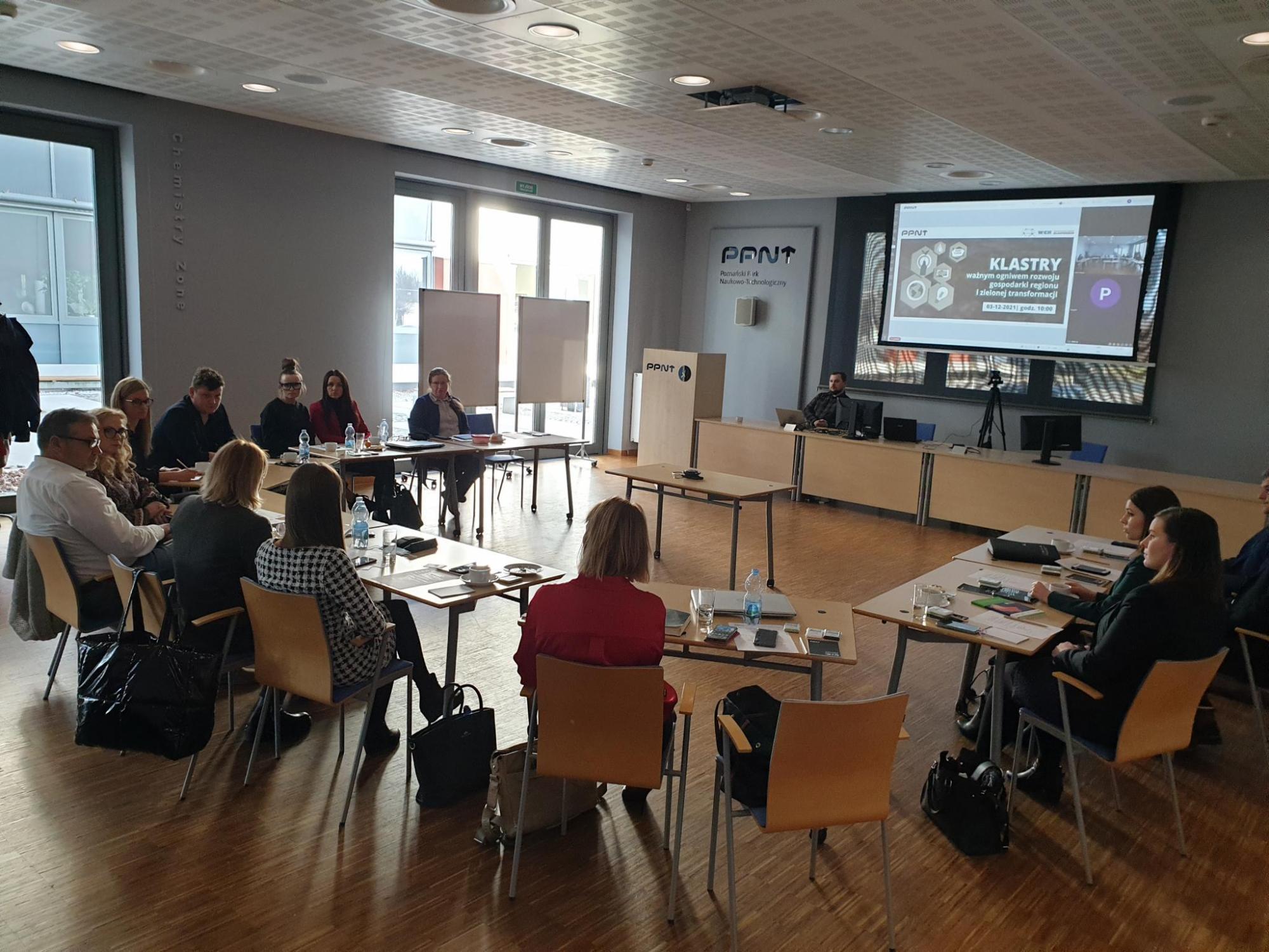 Klastry ważnym ogniwem rozwoju gospodarki regionu i zielonej transformacji – konferencja z...