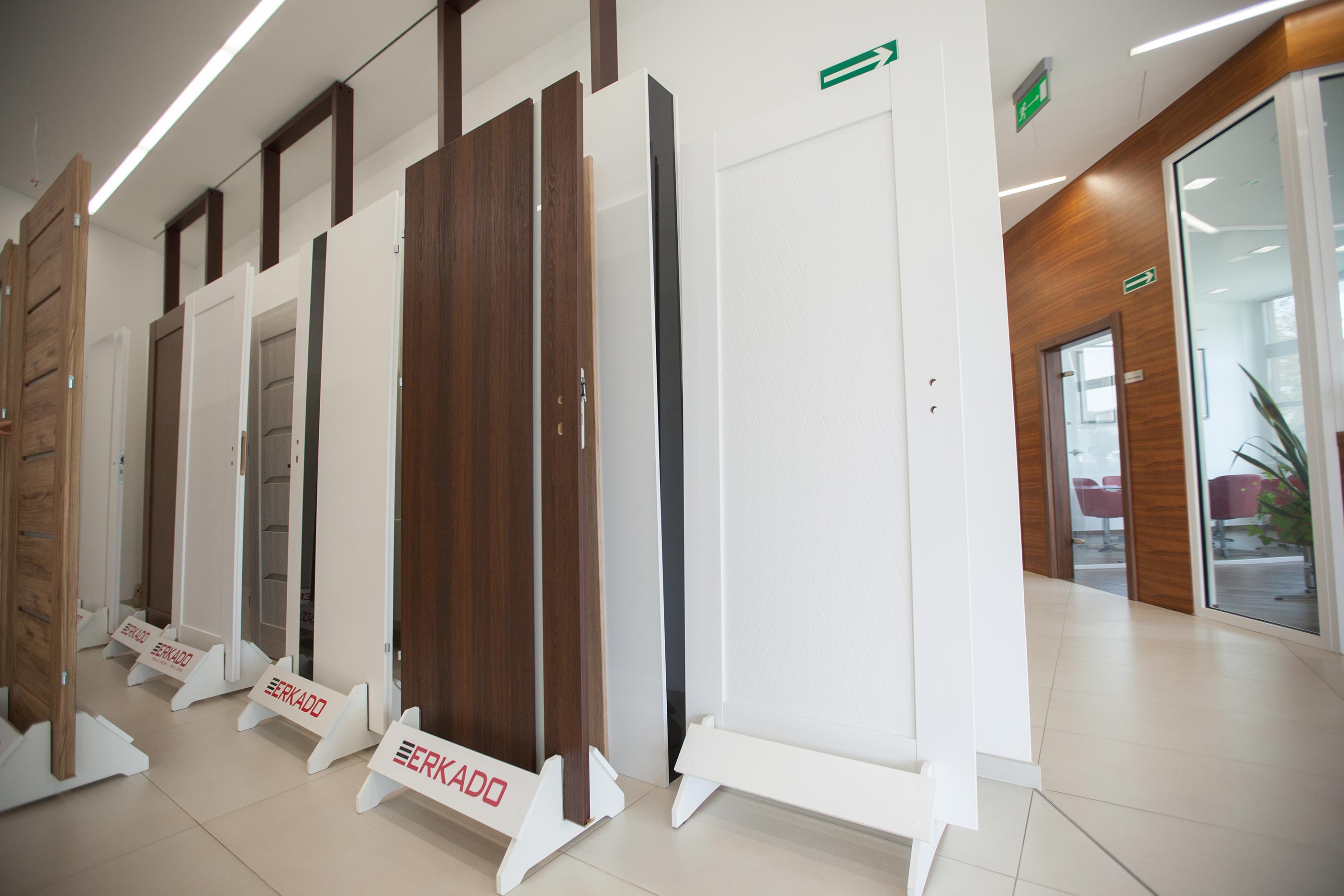 Pomieszczenie, w którym znajdują się drzwi