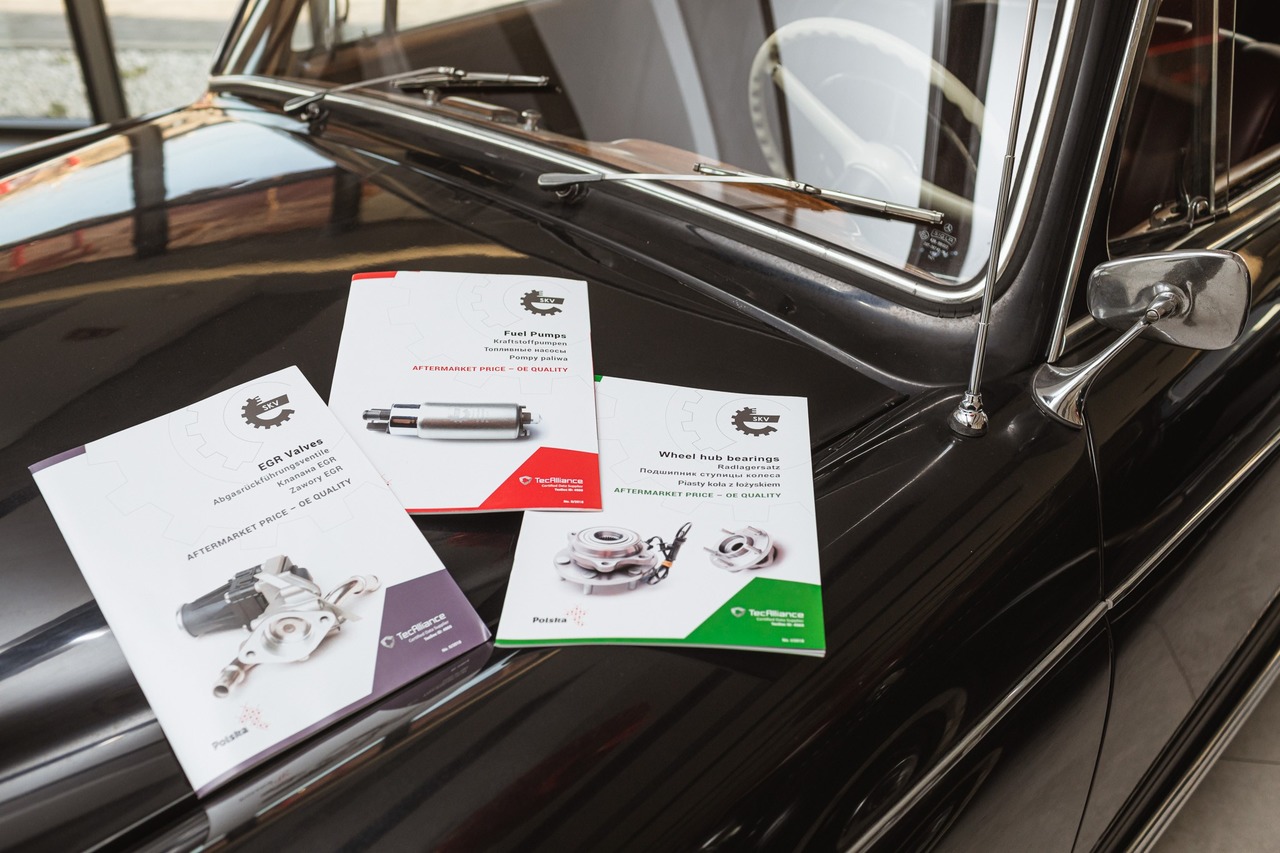 Katalogi na samochodzie