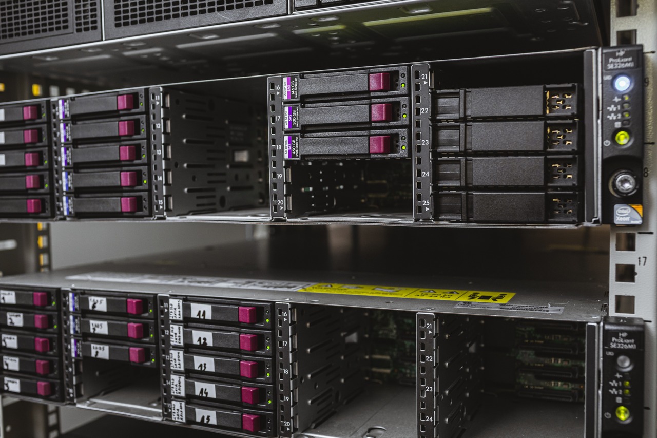 Czarne części urządzenia