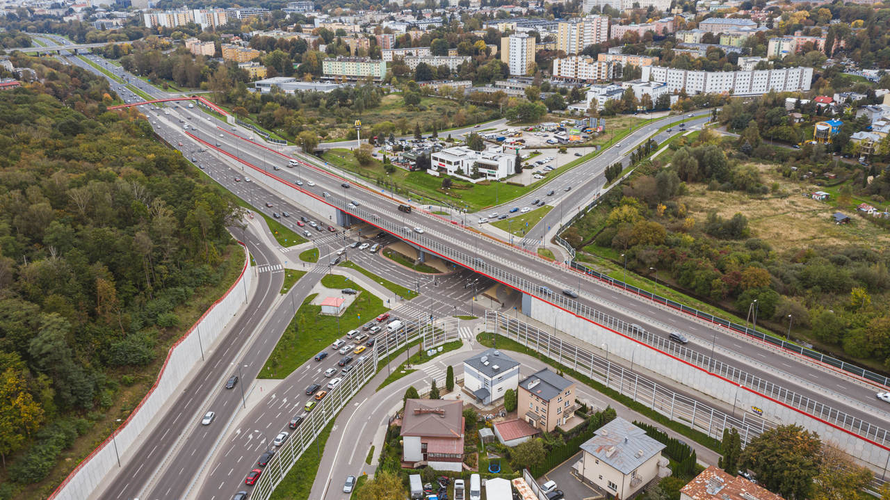 Skrzyżowanie dróg z lotu ptaka