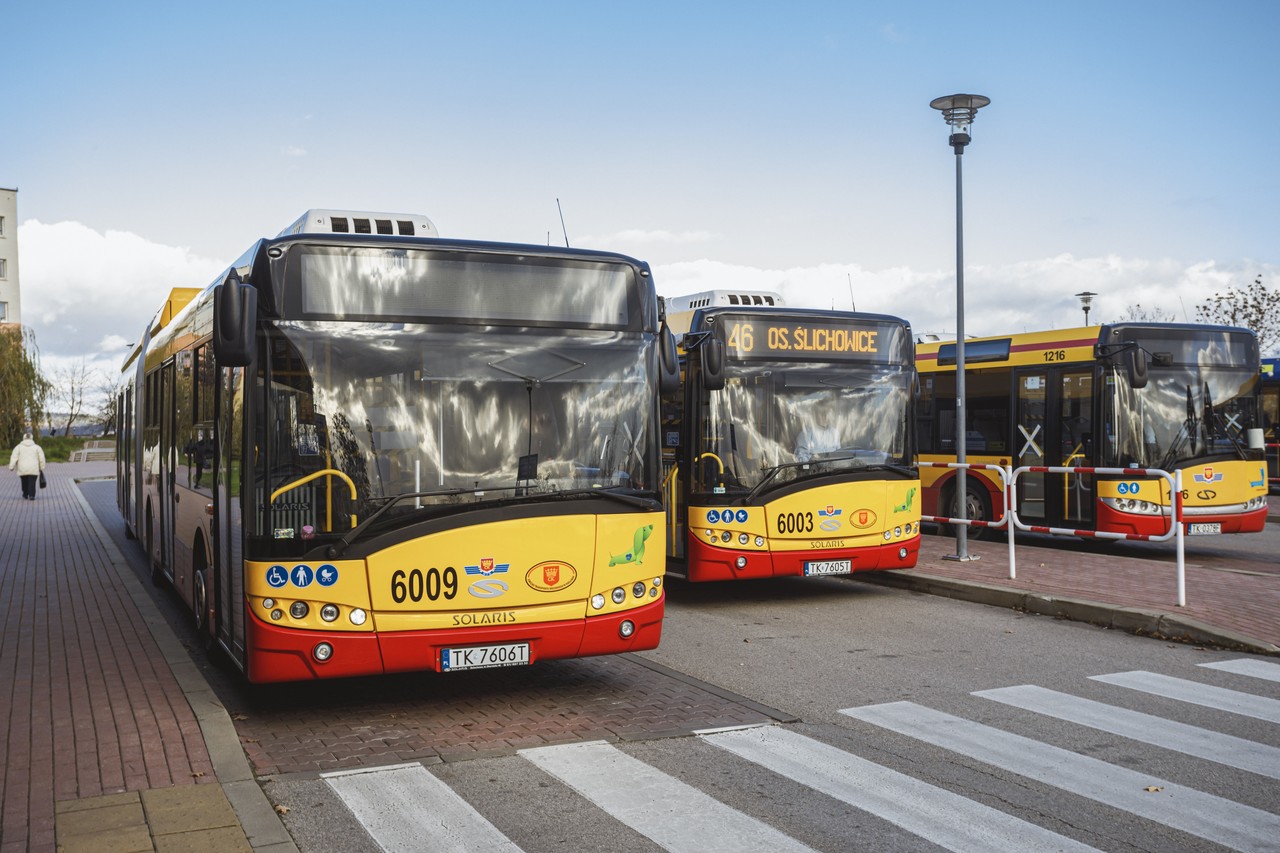 Autobusy na zajezdni